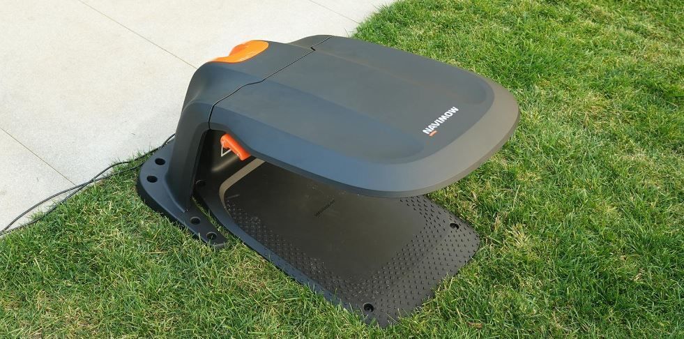 Segway Navimow S für i108E/i210E, Wetterschutz / Garage Segway Navimow S für i108E/i210E, Wetterschutz / Garage