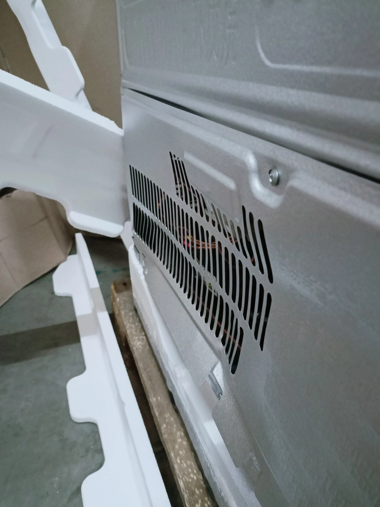 Samsung RF65DG960ESREF French Door Side-by-Side Kühl- /Gefrierkombination - B Ware [gut]