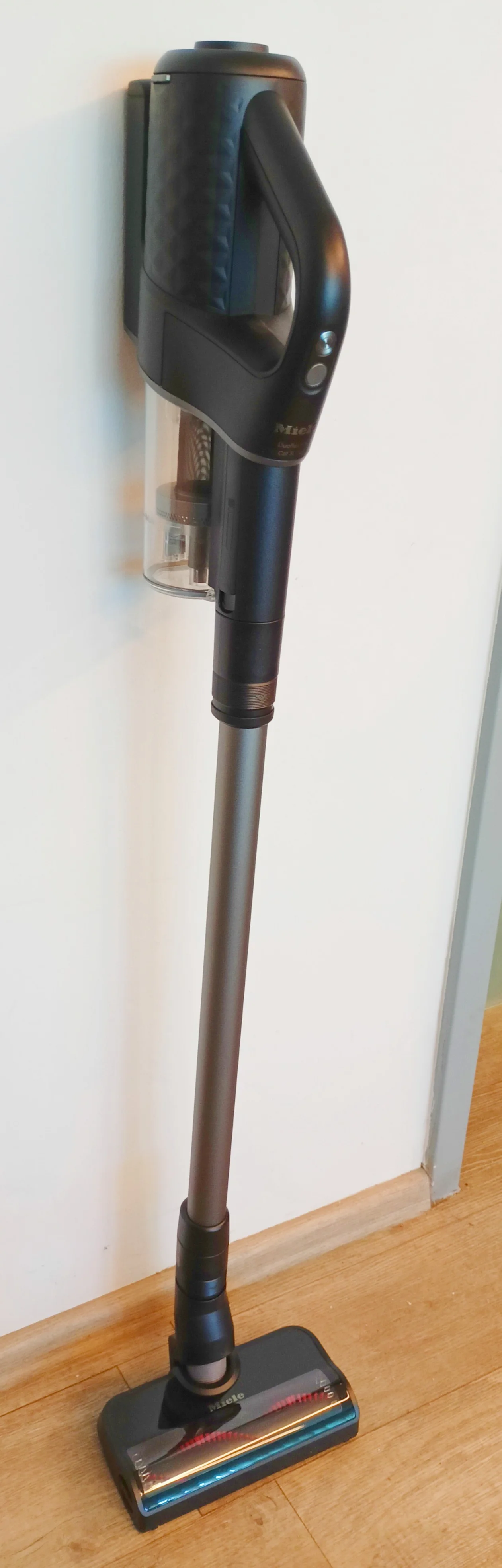Miele Duoflex HX1 Cat&Dog Akku-Stielstaubsauger, Schwarz - B Ware [sehr gut]